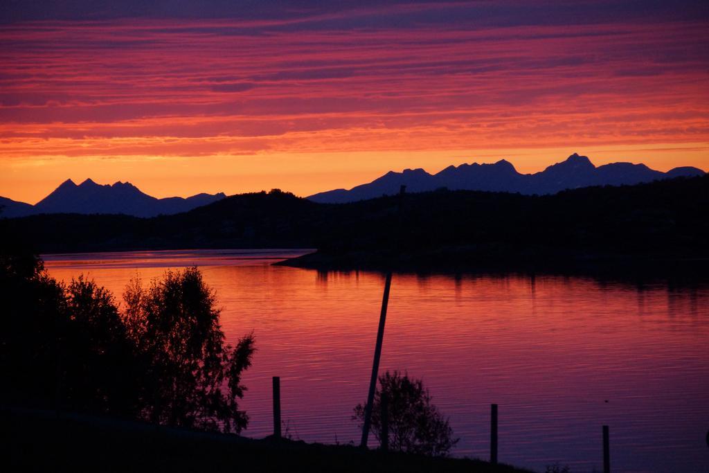 Aaroybukt Guesthouse Aroybukta Oda fotoğraf